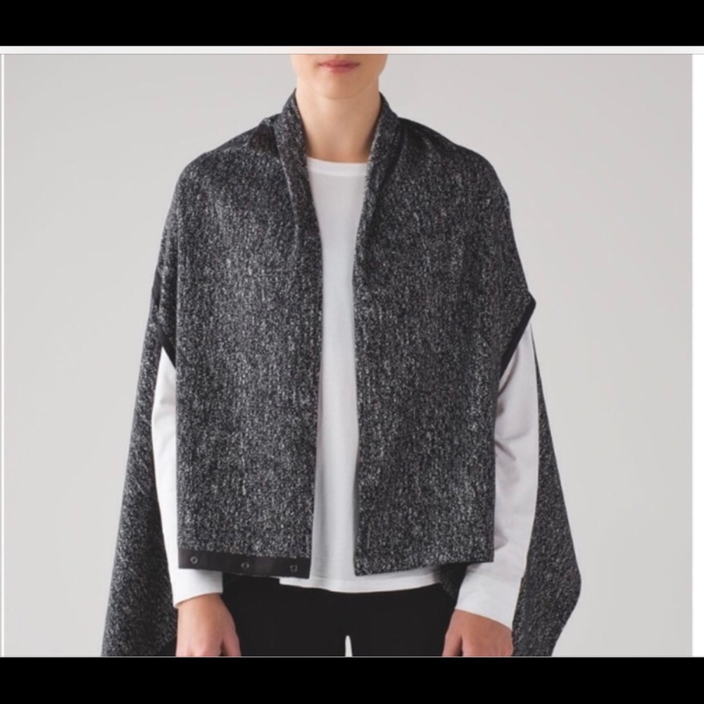 Lululemon Vinyasa Scarf